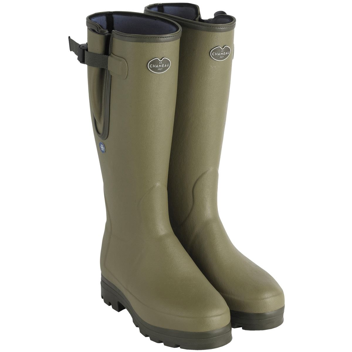 What is the warranty policy for Le Chameau Vierzonord Extreme boots? And is the invoice the warranty?