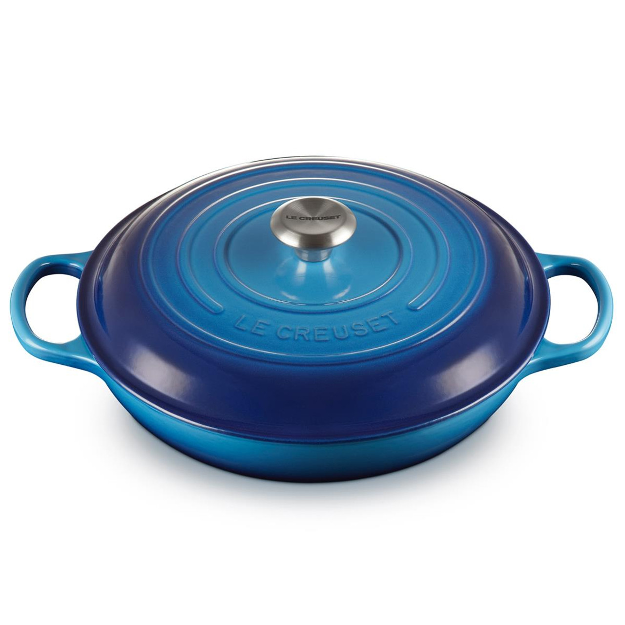 What are the features of the 30cm Le Creuset shallow casserole dish?