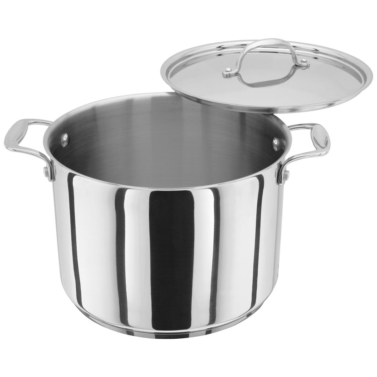 Is the Stellar 7000 Stockpot 24cm suitable for an induction hob?