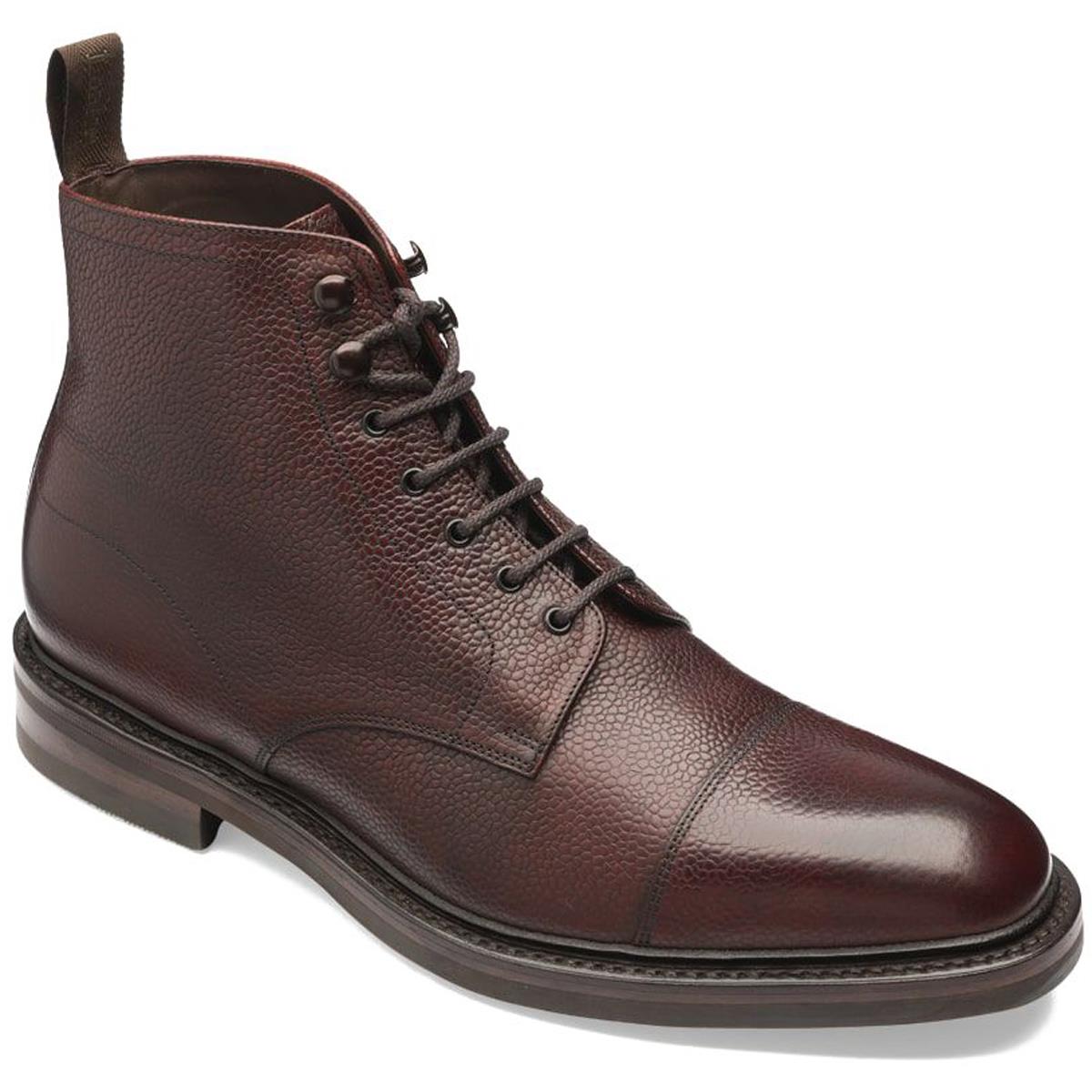 Do the Loake Mens Roehampton Boots come in a size F fitting?
